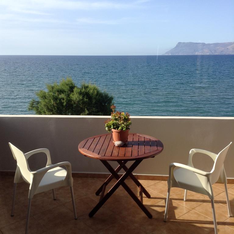 Beach House Kissamos Exterior photo
