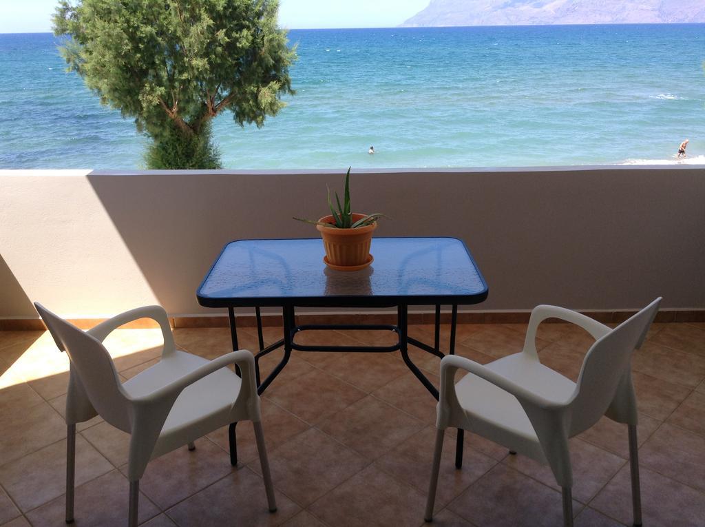 Beach House Kissamos Exterior photo