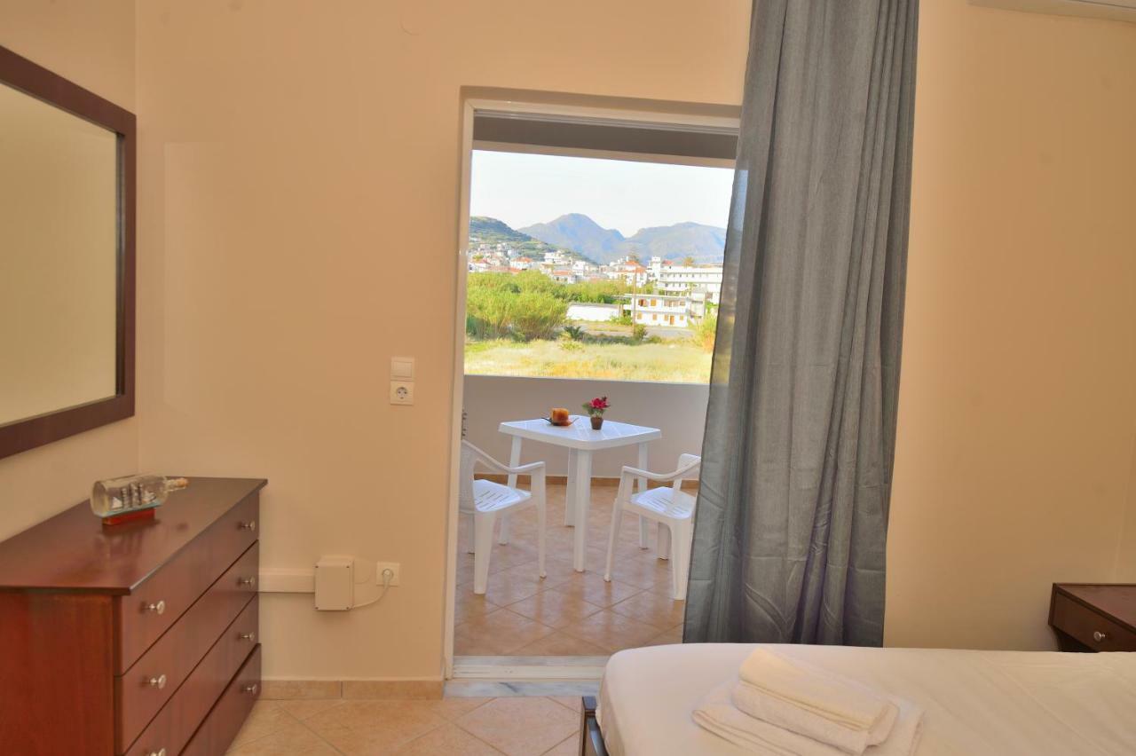 Beach House Kissamos Exterior photo